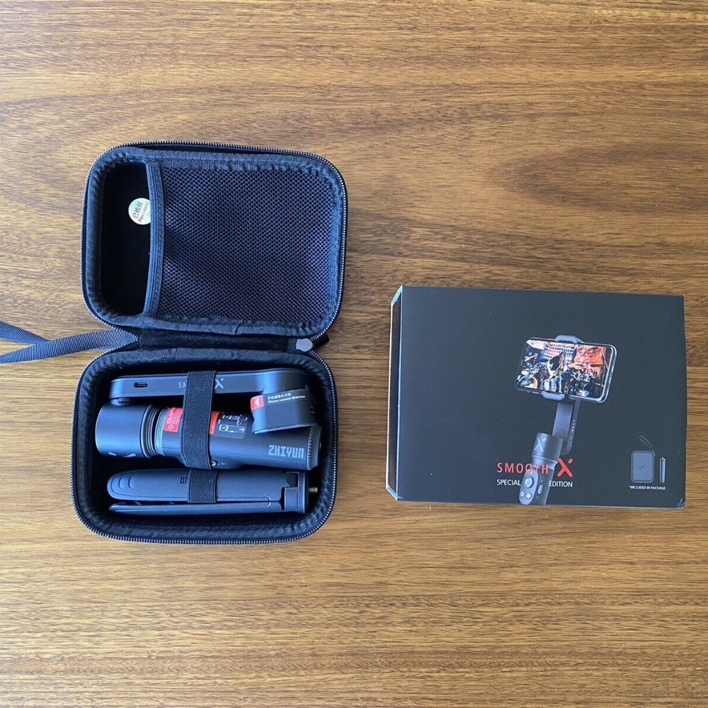 Zhiyun Smooth X Special Edition Gimbal Stabilizer for Phone Excellent Used Once